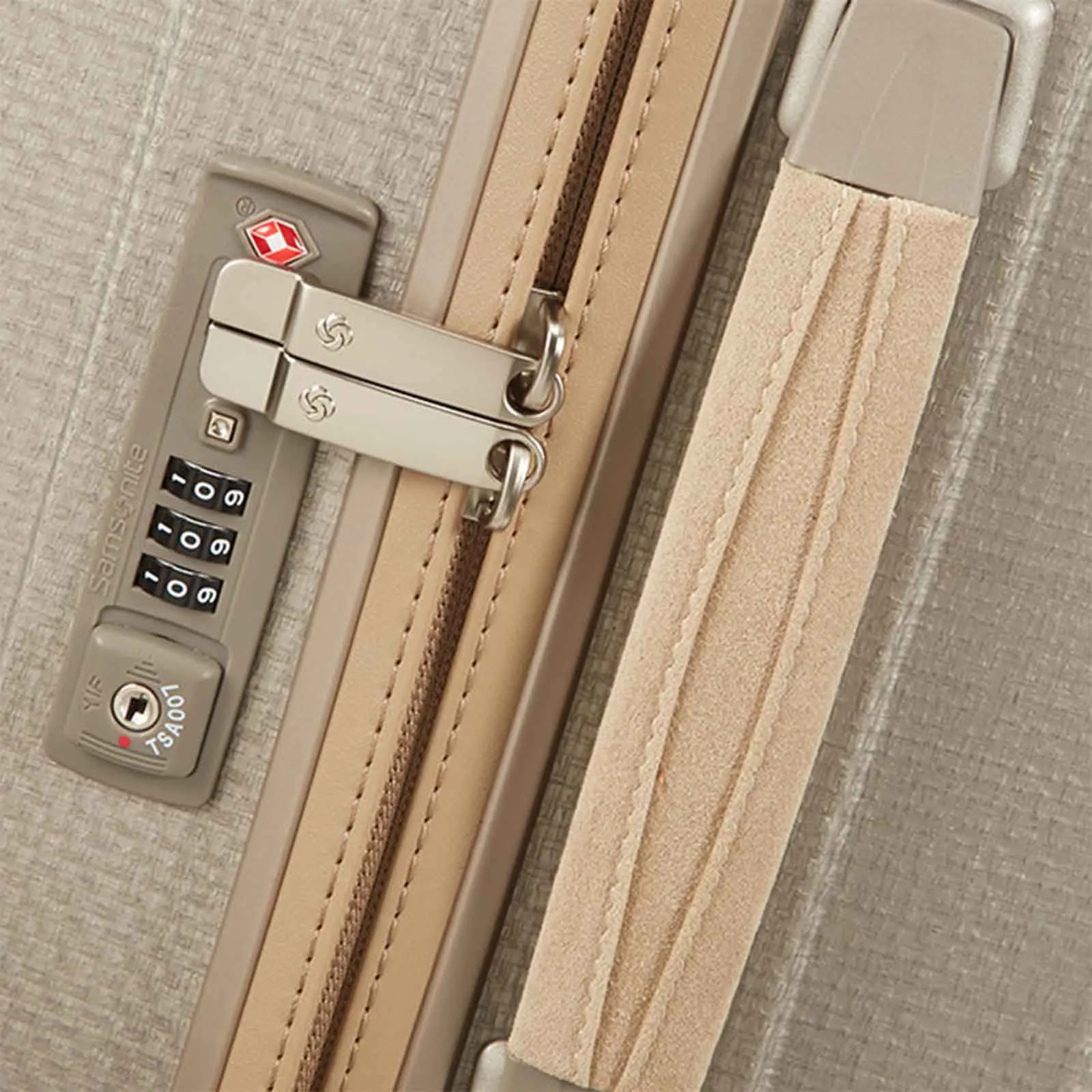Samsonite Lite-Cube Prime 76cm Suitcase Ivory Gold